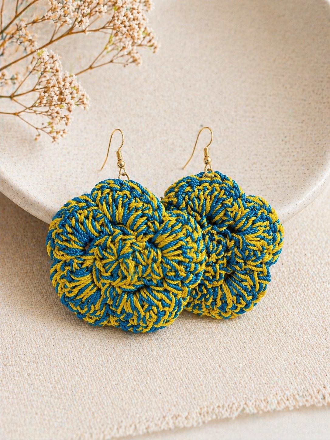Handwoven Raffia Natural Fiber Earrings - Image 2